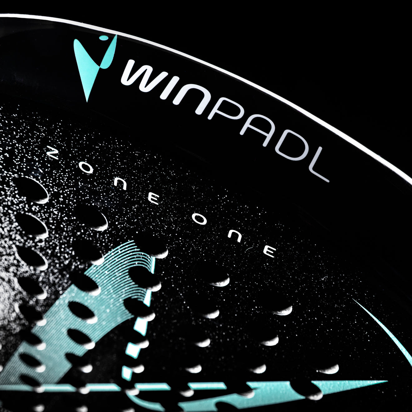 Logo WINPADL auf dem Padelschläger